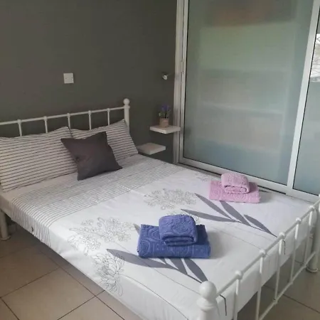 Apartamento Cozy 1 Bedroom Close To The