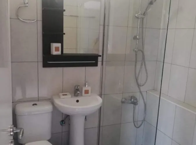 Cozy 1 Bedroom Close To The Apartmán Paphos