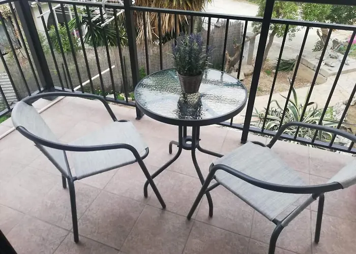 Apartmán Cozy 1 Bedroom Close To The